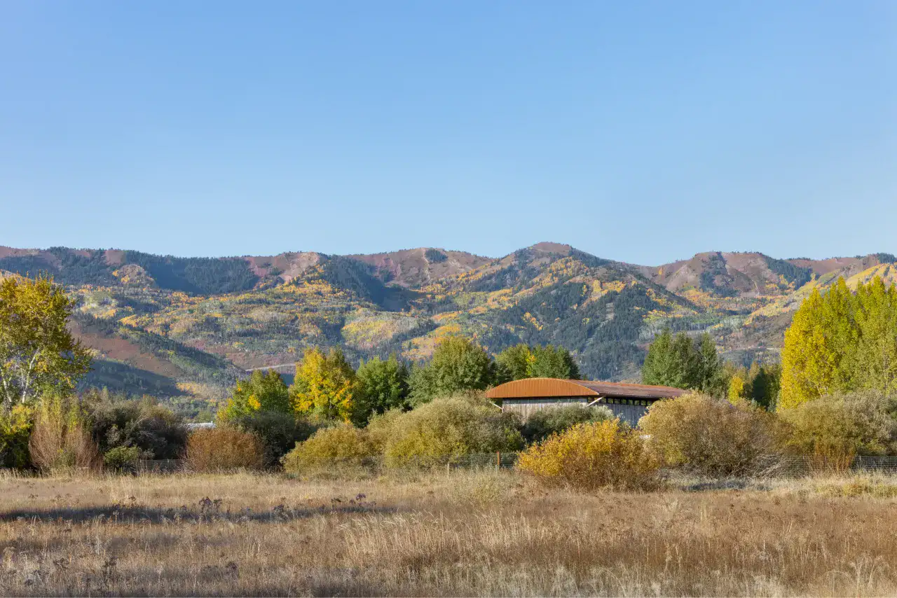 crescent-barn-park-city-mountains